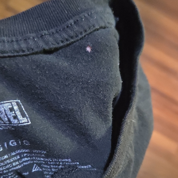 Marvel Avengers Black Short Sleeve Superhero Graphic Tee Size L - Picture 3 of 3